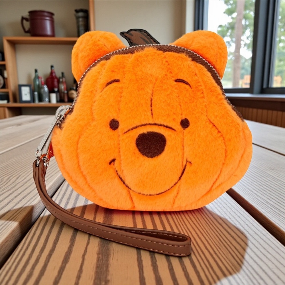 Loungefly Winnie the Pooh Exclusive Plush Pumpkin Cosplay Coin Bag Wallet NWT